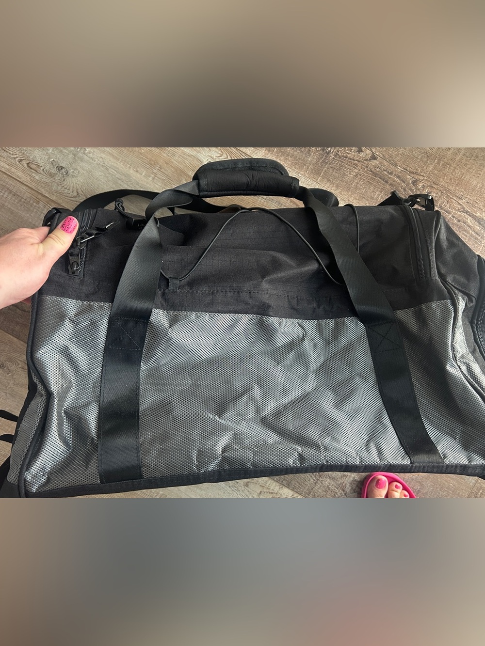Mier Men’s Black Duffel Bag with Front Mesh Panel